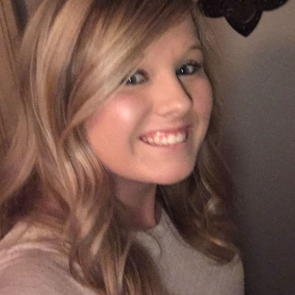 Meet your Posher, Lakin